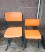 2 leuke kinderstoeltjes (schoolstoeltjes)!, Ophalen, Zo goed als nieuw, Hout