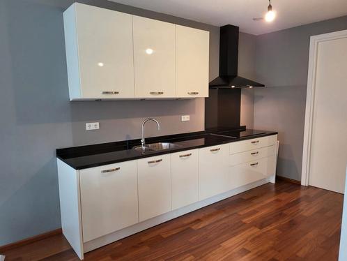 Tijdloze, Witte Aswa Keuken, Huis en Inrichting, Keuken | Complete keukens, Zo goed als nieuw, Overige typen, Wit, Graniet of Steen