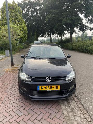 Volkswagen Polo 1.2 TSI 66KW DSG 2017 Zwart beschikbaar voor biedingen