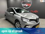 Renault Clio 1.6 E-Tech Hybrid 140 Intens | Camera | APK 19-, Stof, Gebruikt, 4 cilinders, 23 km/l