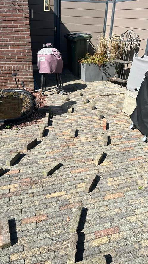 GRATIS KLINKERS, Tuin en Terras, Tegels en Klinkers, Gebruikt, Klinkers, Beton, 10 m² of meer, Ophalen