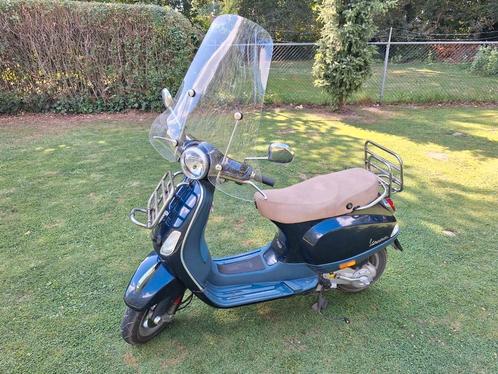 Vespa Piaggo LX (geel kenteken), Fietsen en Brommers, Snorfietsen en Snorscooters, Gebruikt, Vespa, Ophalen