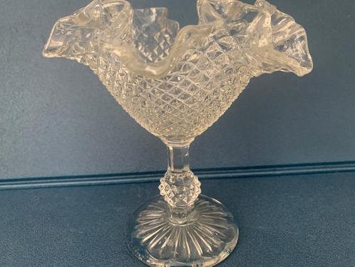 Zeer fraaie  geslepen brocante exclusieve  Bonbonnière, Antiek en Kunst, Antiek | Glas en Kristal, Ophalen of Verzenden