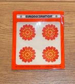 Retro decoratiestickers 4 rode bloemetjes tegels, kasten enz, Ophalen of Verzenden, Overige typen