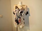 Marccain shirt zijde voorkant circus print speels N5