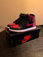 Nike Air jordan 1 high retro patent bred( 45) DS, Kleding | Heren, Schoenen, Ophalen of Verzenden, Nieuw, Zwart