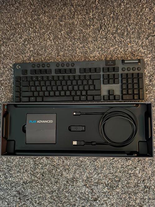 Logitech G915 LIGHTSPEED – Draadloos gaming toetsenbord, Computers en Software, Toetsenborden, Zo goed als nieuw, Gaming toetsenbord