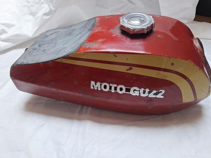 Benzinetank Moto Guzzi Nibbio / caferacer, Fietsen en Brommers, Brommeronderdelen | Oldtimers, Gebruikt, Overige merken, Ophalen of Verzenden