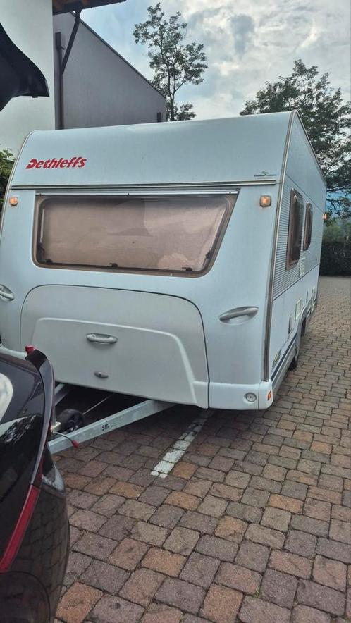 Dethleffs caravan met 3 persoons stapelbed, Caravans en Kamperen, Caravans, Particulier, tot en met 6, 1000 - 1250 kg, Rondzit