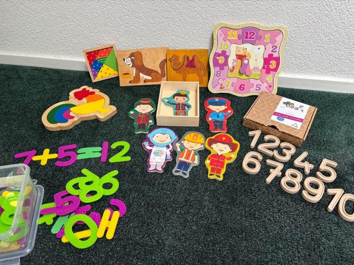 educatieve puzzels en cijfer spelen, Kinderen en Baby's, Speelgoed | Educatief en Creatief, Zo goed als nieuw, Puzzelen, Rekenen