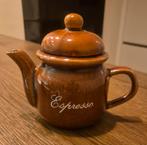 Bruin Koffiepotje - Espresso. Aardewerk., Huis en Inrichting, Keuken | Servies, Ophalen of Verzenden, Zo goed als nieuw, Aardewerk