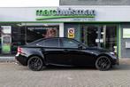 Lexus IS 300h F Sport Line / NL AUTO / 2E EIG / DEALER ONDER, Auto's, Lexus, Achterwielaandrijving, Gebruikt, Zwart, Bedrijf