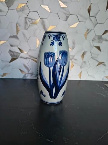 Bosman Delfts blauwe tulpenvaas beschikbaar voor biedingen