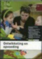 Ontwikkeling en opvoeding, ThiemeMeulenhoff, Ophalen of Verzenden, Zo goed als nieuw, Nederlands