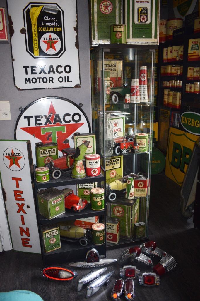 ruilen oldtimer achterlichten olie blik emaillebord, Verzamelen, Merken en Reclamevoorwerpen, Gebruikt, Reclamebord, Ophalen of Verzenden