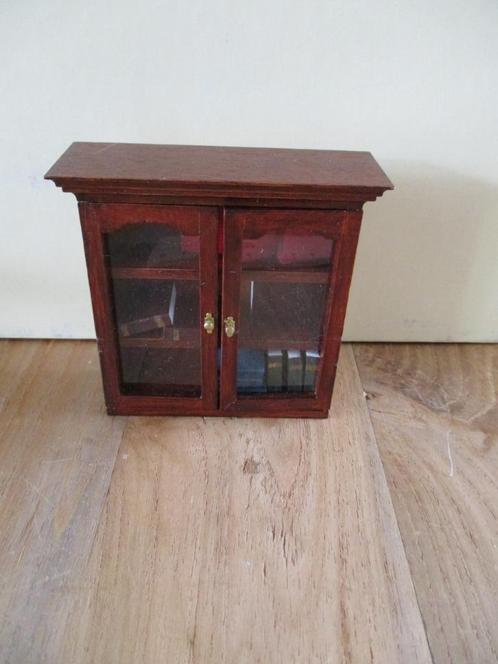 poppenhuis Mini Mundus boekenkastje met boekjes, Verzamelen, Poppenhuizen en Toebehoren, Zo goed als nieuw, Decoratie, Ophalen of Verzenden