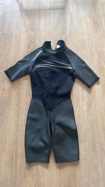 Wetsuit beschikbaar voor biedingen