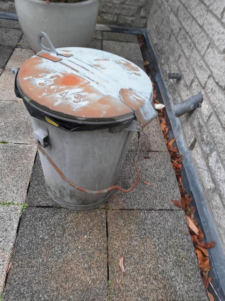 Gebruikte metalen bak met deksel, Doe-het-zelf en Verbouw, Kratten en Dozen, Gebruikt, Bak of Kist, Minder dan 50 cm, Minder dan 35 cm