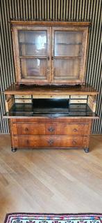 Klassieke bureau-ladekast met vitrine, Huis en Inrichting, Kasten | Ladekasten, Ophalen, Gebruikt, 100 tot 150 cm, 150 tot 200 cm