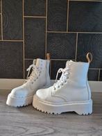 Dr Martens platformlaarzen | Wit | Maart 36, Kleding | Dames, Schoenen, Wit, Lage of Enkellaarzen, Ophalen of Verzenden, Dr. Martens
