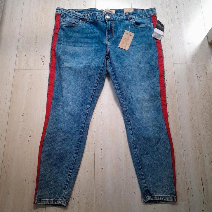Skinny jeans maat 48 NIEUW   4 euro, Kleding | Dames, Spijkerbroeken en Jeans, Nieuw, Overige jeansmaten, Blauw, Ophalen of Verzenden