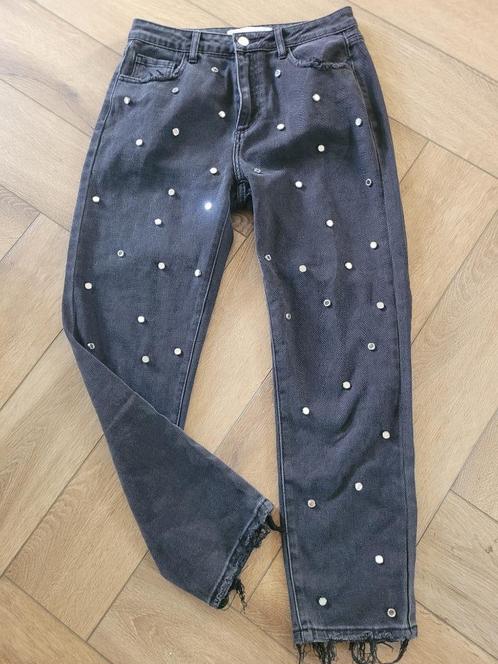 Super leuke broek met studs van Queen Hearts, maat M, Kleding | Dames, Broeken en Pantalons, Zo goed als nieuw, Maat 38/40 (M)
