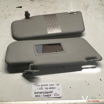 Fiat Panda 5drs 1.2 B 2008 2500221 Zonnekleppen set  beschikbaar voor biedingen