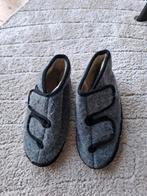 Wollen Pantoffels Maat 38 met Klittenband, Ophalen of Verzenden