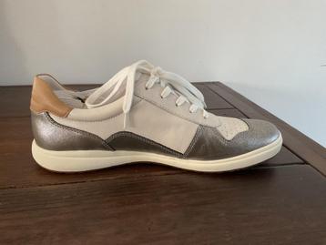 Josef Siebel nieuwe sneakers maat 40 beschikbaar voor biedingen