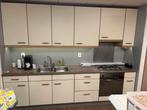 Gratis Keuken - Gebruikt - Zelf eruit halen - Incl oven, Huis en Inrichting, Keuken | Complete keukens, Ophalen, Zo goed als nieuw
