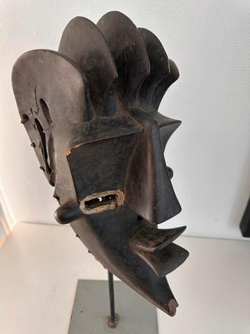 Zeldzaam en Spectaculair LwaLwa masker Collectie Matadi 1940 beschikbaar voor biedingen