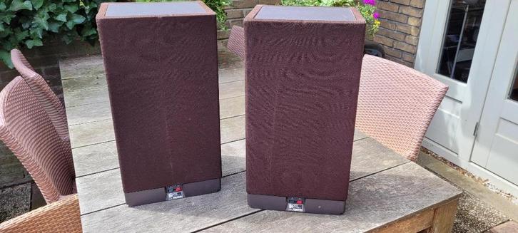 set van 2 Kef vintage luidsprekers, Audio, Tv en Foto, Luidsprekers, Zo goed als nieuw, Front, Rear of Stereo speakers, Minder dan 60 watt