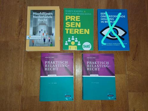 4 studieboeken 1e jaars Accountancy / Finance & Control ZGAN, Boeken, Economie, Management en Marketing, Zo goed als nieuw, Economie en Marketing