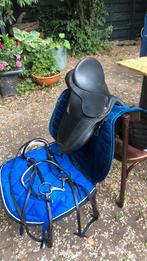 Wintec zadel met hoofdstel, Ophalen