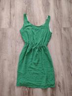 Prachtige groene zijden jurk, maat S. Italiaanse jurk zijde., Onb, Ophalen of Verzenden, Onb, Maat 36 (S)