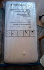 Ikea ledikant matras, Ophalen, Zo goed als nieuw, Ledikant