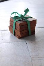Handgemaakte Teak Houten Onderzetters - Nieuw, Ophalen of Verzenden, Nieuw, Glas of Kopje