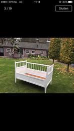 Mooi brocante babybedje ledikant, Ophalen, Gebruikt, Ledikant
