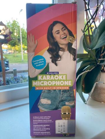 Karaoke Microfoon beschikbaar voor biedingen