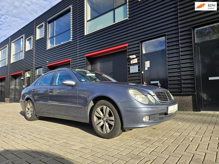 Mercedes-Benz E-klasse Mercedes-Benz E-klasse 240 Avantgarde, Auto's, Mercedes-Benz, Bedrijf, Te koop, E-Klasse, ABS, Airbags