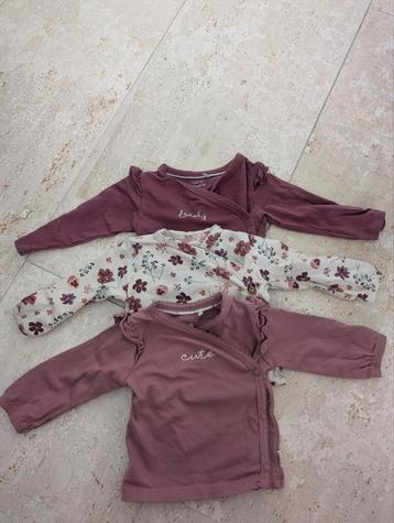 Baby kleding 50, 56 en 62  beschikbaar voor biedingen