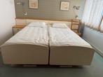 Tweepersoons elektrisch verstelbaar bed, Ophalen, Beige, Tweepersoons, 180 cm