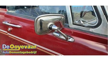 Buitenspiegel rechts van een MG Midget beschikbaar voor biedingen