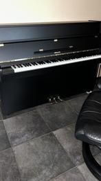 Hellas piano zwart model, Muziek en Instrumenten, Piano's, Ophalen, Zo goed als nieuw, Zwart