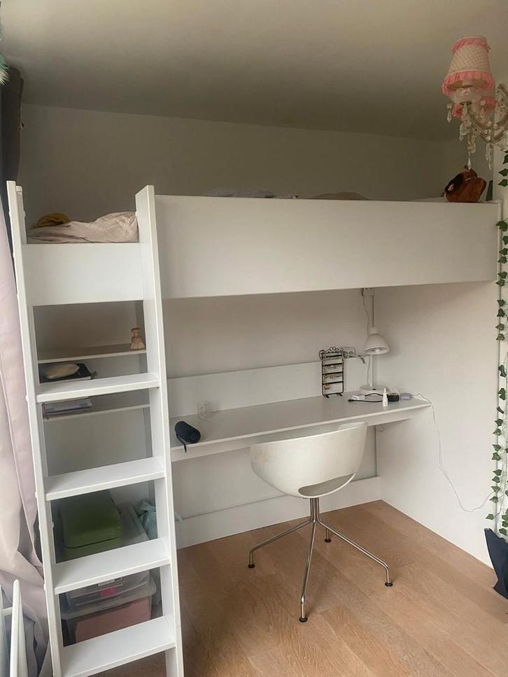 Hoogslaper met bureau - ruimtebesparend!, Huis en Inrichting, Slaapkamer | Bedden, Ophalen