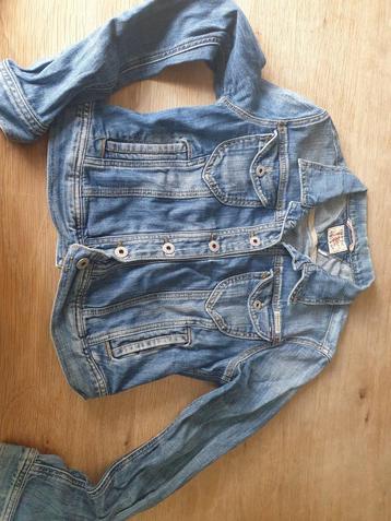 Tommy Hilfiger spijkerjasje beschikbaar voor biedingen