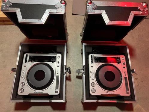 Dj set: 2x Pioneer CDJ-800 MK2 met flight case + Behringer D, Muziek en Instrumenten, Dj-sets en Draaitafels, Gebruikt, Dj-set