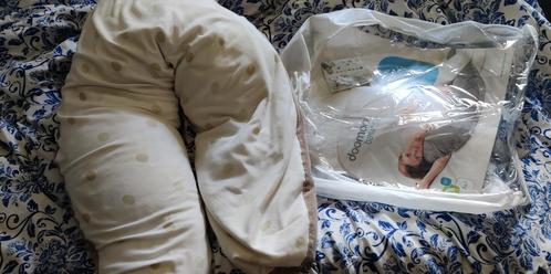 Doomoo voedingskussen met 5 kussenslopen!, Kinderen en Baby's, Babyvoeding en Toebehoren, Zo goed als nieuw, Voedingskussen, Ophalen of Verzenden