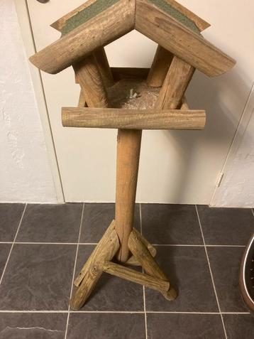 Vogelhuis beschikbaar voor biedingen