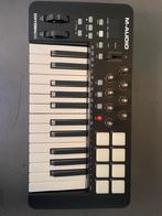 M-Audio OXYGEN25 zo goed als nieuw., Muziek en Instrumenten, Midi-apparatuur, Ophalen of Verzenden, Zo goed als nieuw